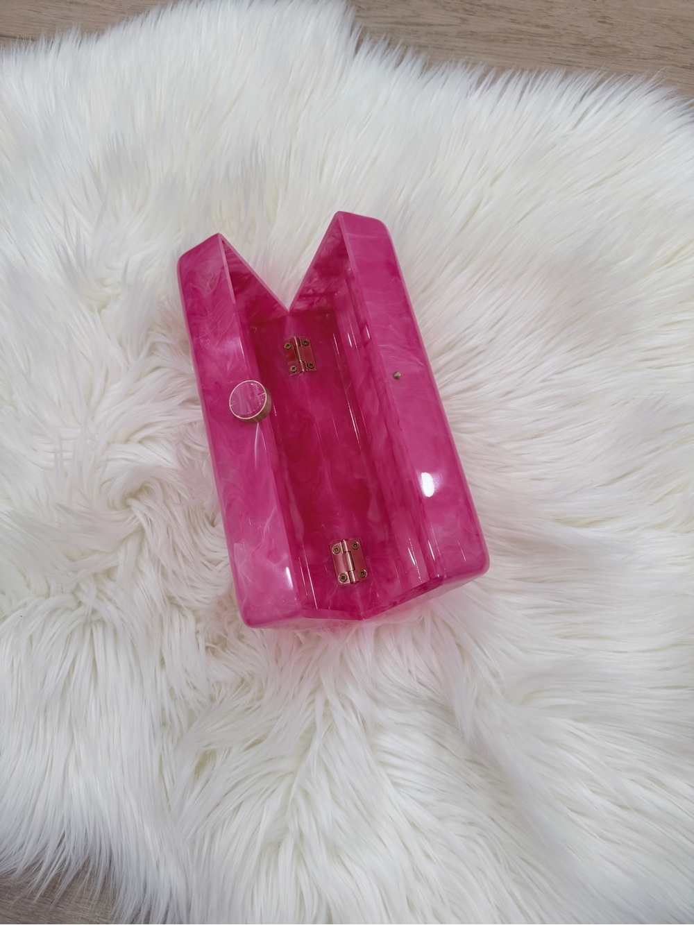 Cult Gaia Enid Clutch in Dragonfruit - Picture 8 of 11
